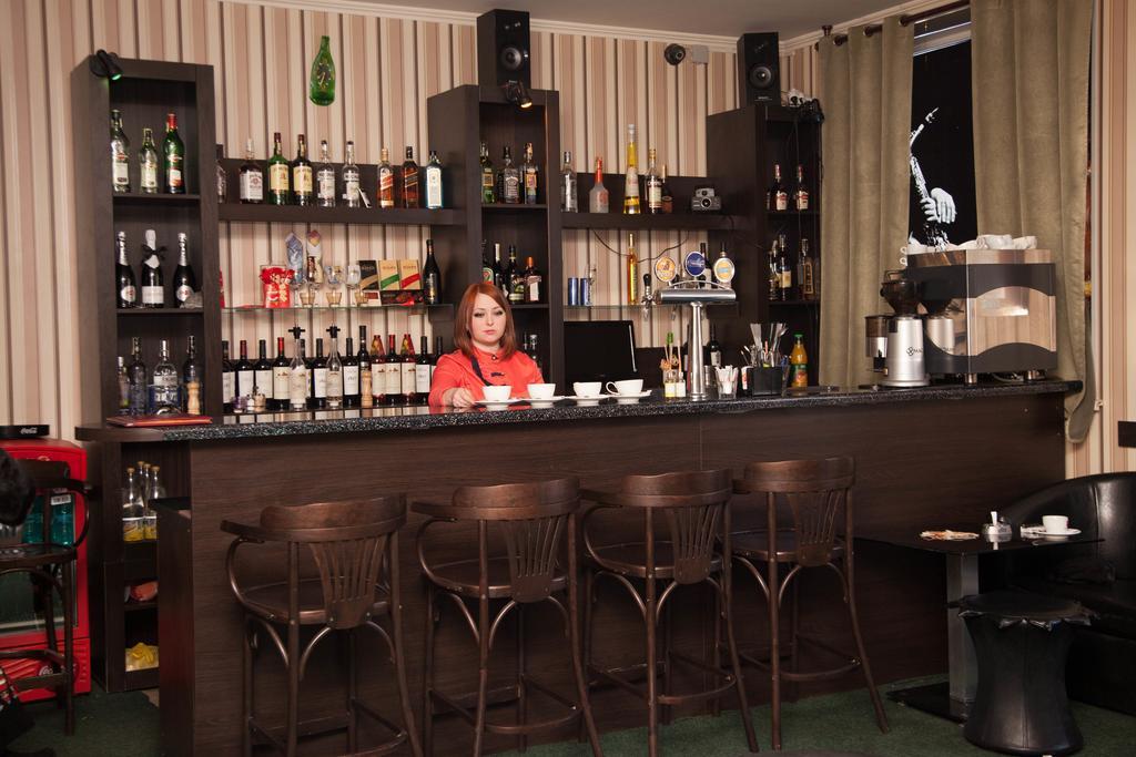 Florentina Hotel Edinet Luaran gambar